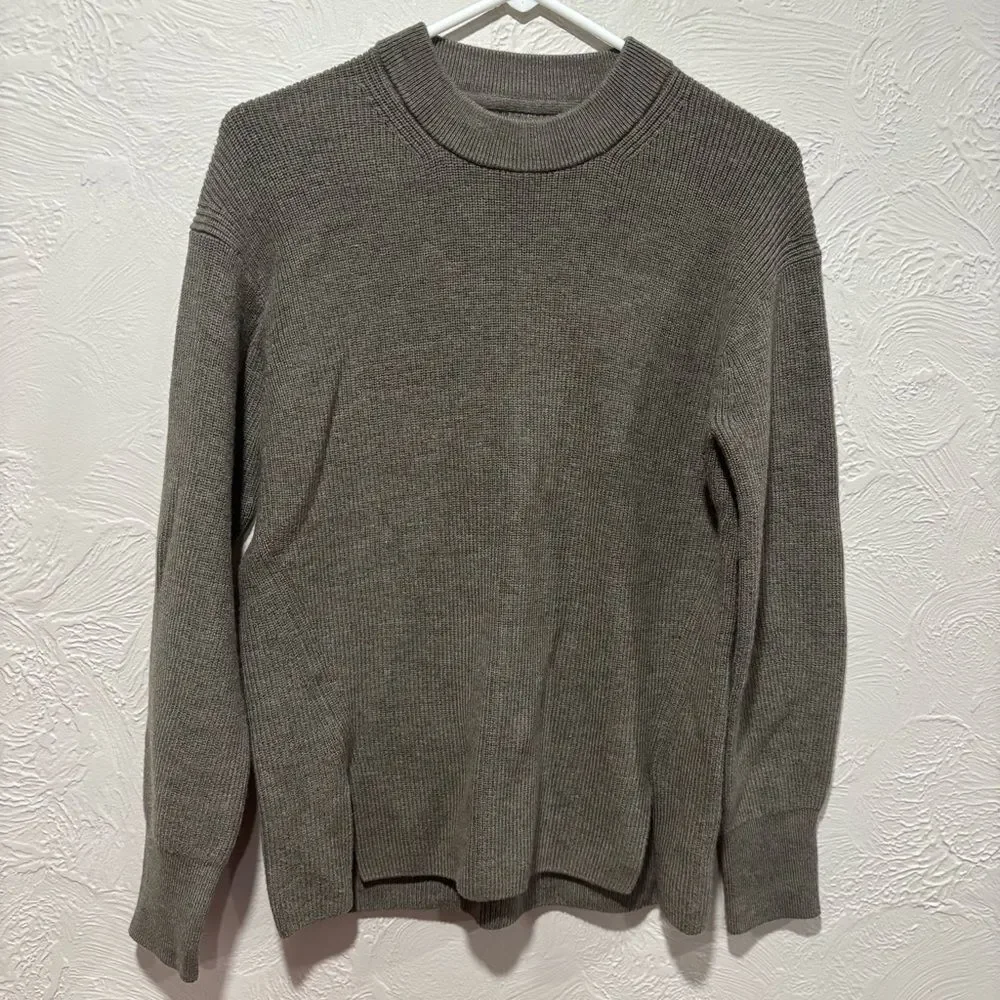 Lululemon Merino Wool Blend Ribbed Crewneck Sweater Size 4